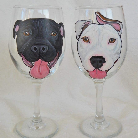 Custom Pet Portrait Wineglass.
